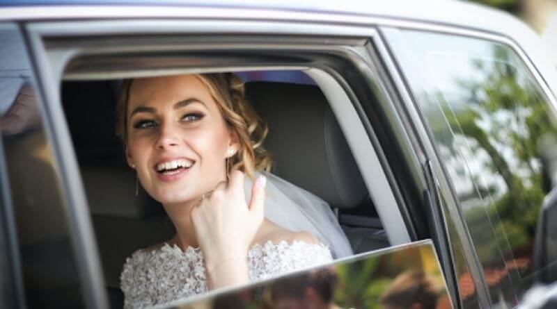5 Reasons to Hire a Limousine for your wedding