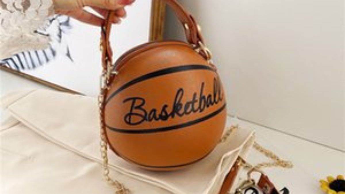 Features Of a Top-Quality Basketball-Shaped Bag