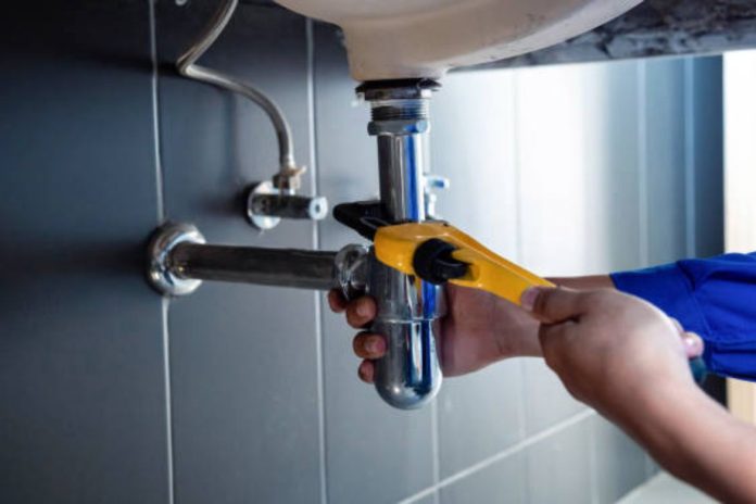 Addressing Water Heater Leaking Issues in Gilbert, AZ Cure All Plumbing's Proactive Approach