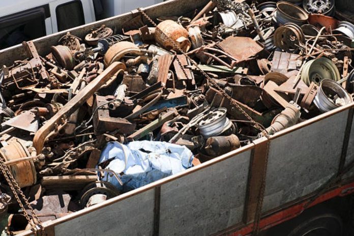 How to Safely Handle and Transport Scrap Metal