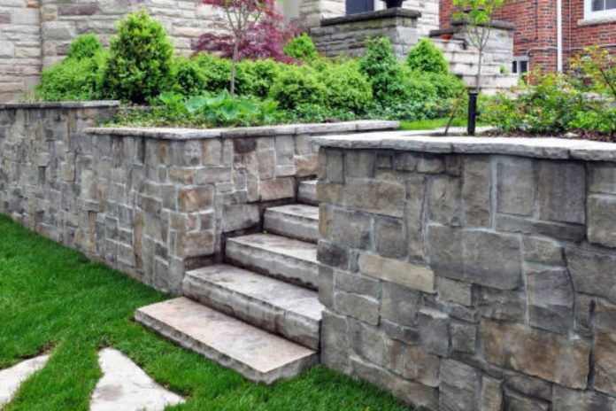 How to Build a Retaining Wall That Will Last a Lifetime