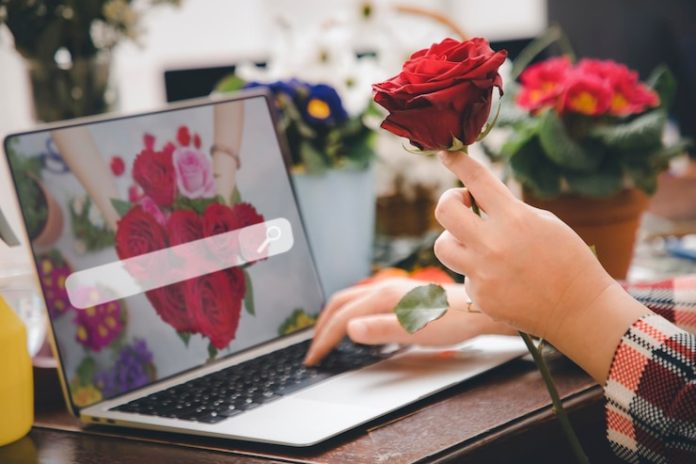 How to Find Elegant, Same-Day Flower Delivery Without Extra Fees