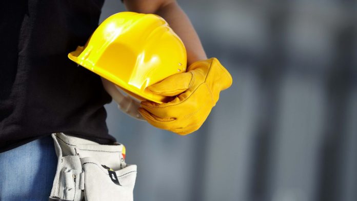 Resume Builders Tackling the Tech of Job Hunting